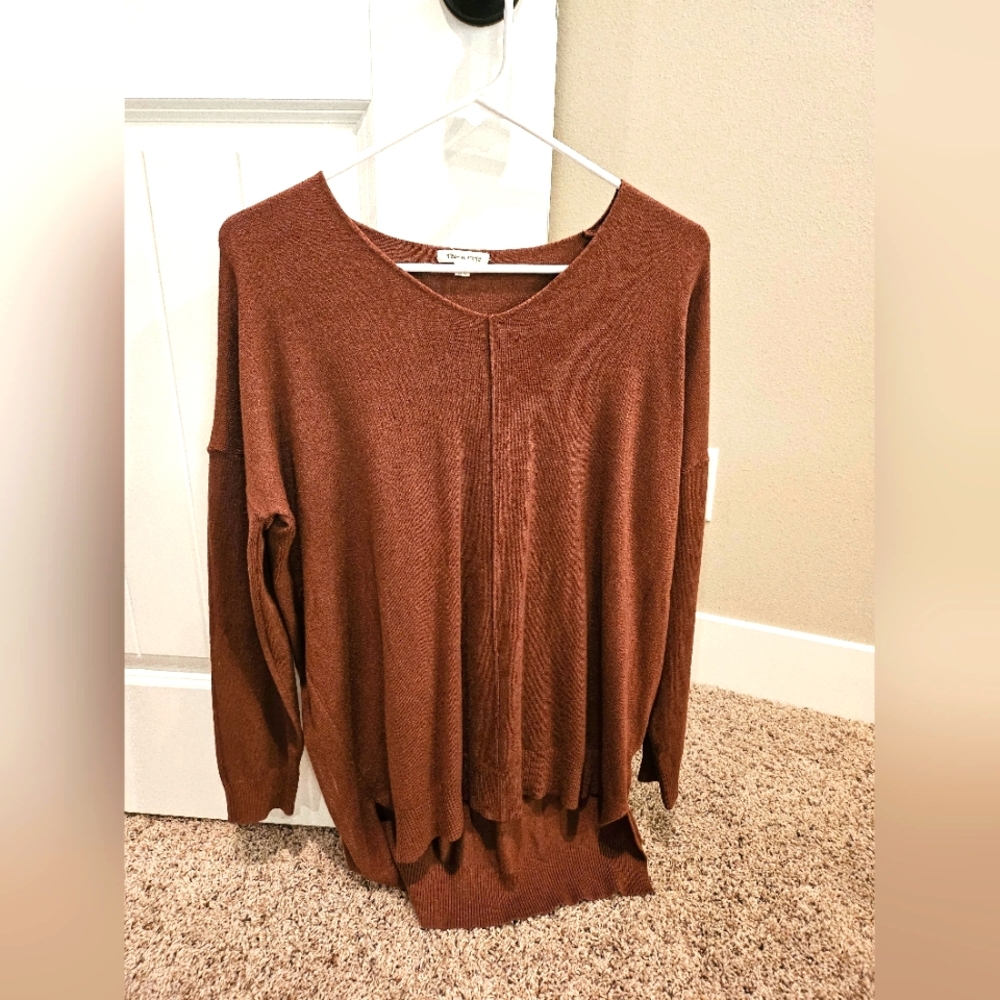 Tea n Rose V-Neck Brown Sweater